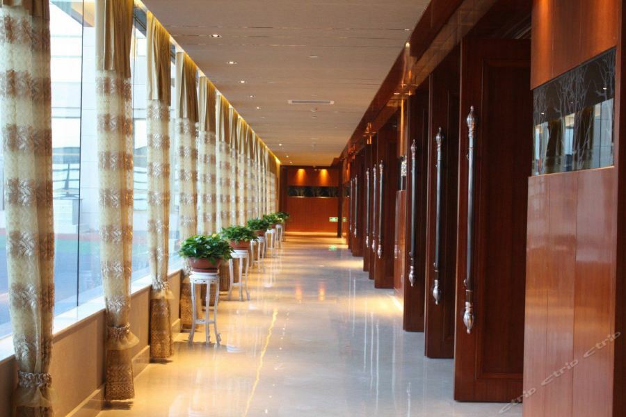 Grand Skylight International Hotel Ganzhou Chang Zhen Avenue Εξωτερικό φωτογραφία